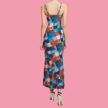Load image into Gallery viewer, The Island Siren
