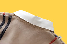 Load image into Gallery viewer, Preppy Peanut